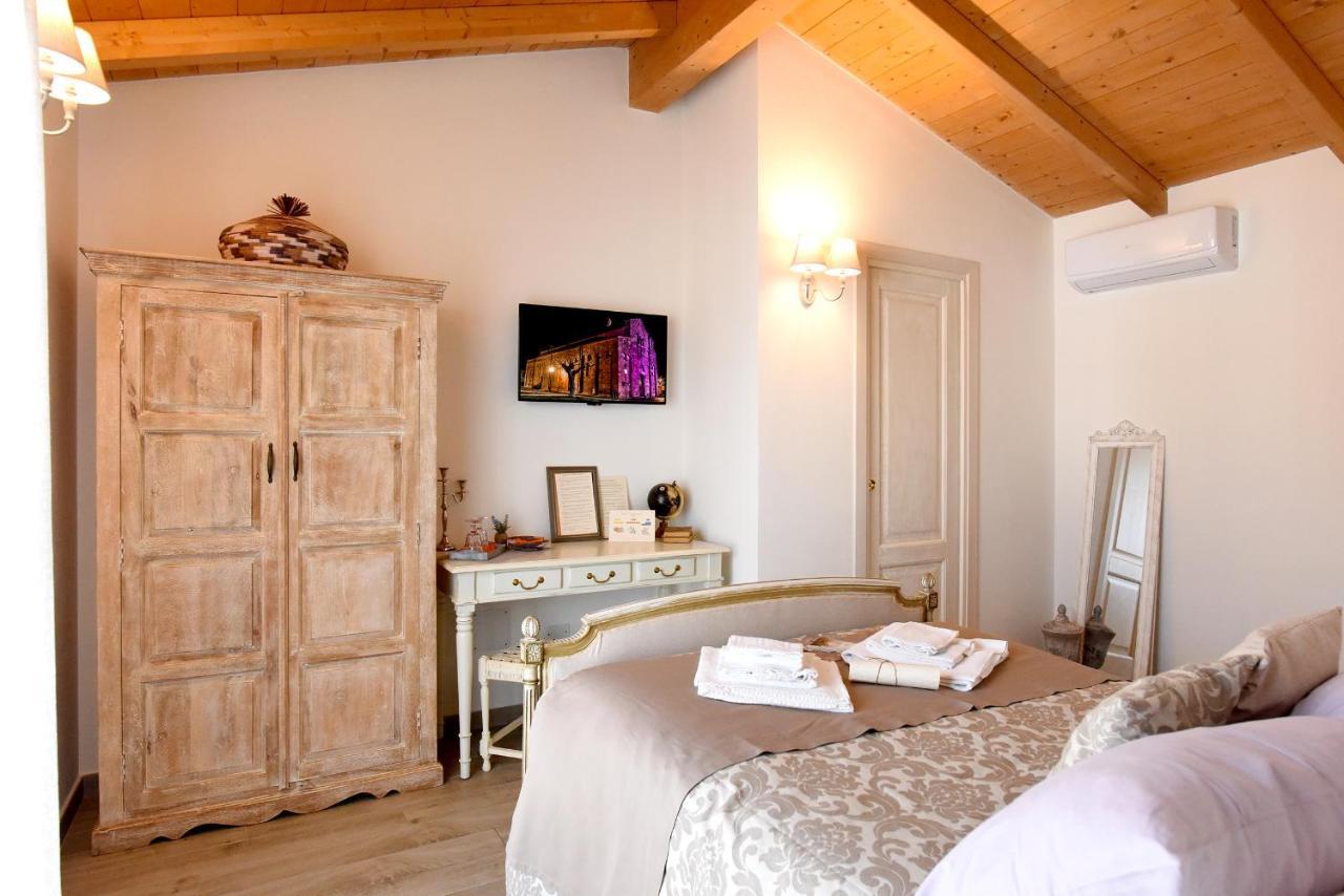 La Dimora Di San Simplicio Gasthof